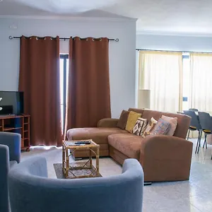 Apartament First Floor Corner Close To The Promenade Tban1-1, Marsaskala